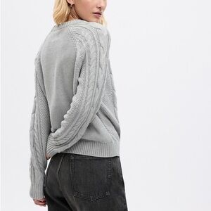 GAP Light Gray Heather Women's Classic Cable Knit Sweater